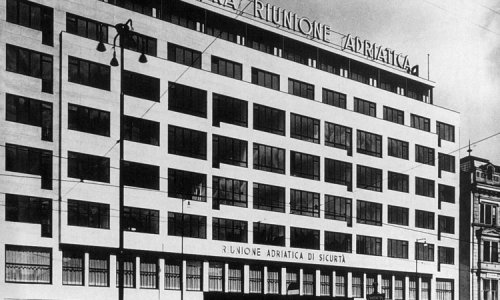 C122  Bürogebäude und Mietshaus der Versicherungsanstalt Riunione Adriatica di Sicurta
