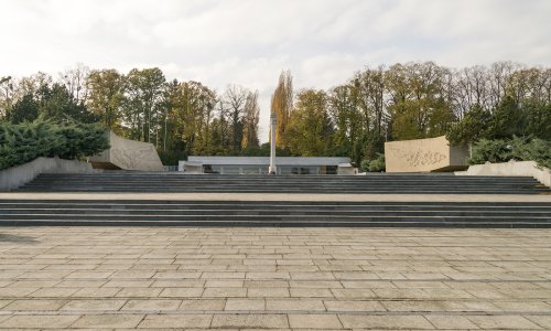 D166 Čestné pohřebiště Rudé armády