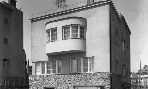 C003 Einfamilienhaus von dr. Bělohradský