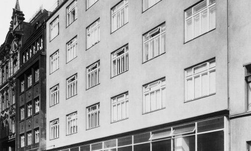 C079 Wohn- und Geschäftshaus