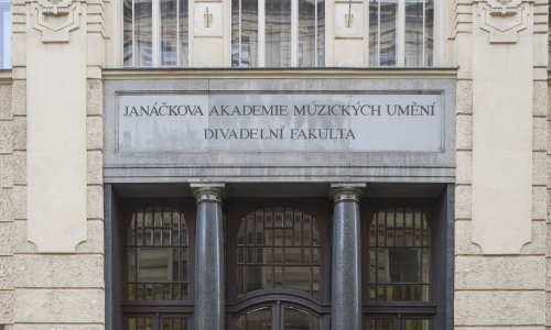 B034 Divadelní fakulta JAMU (Obchodní a živnostenská komora)