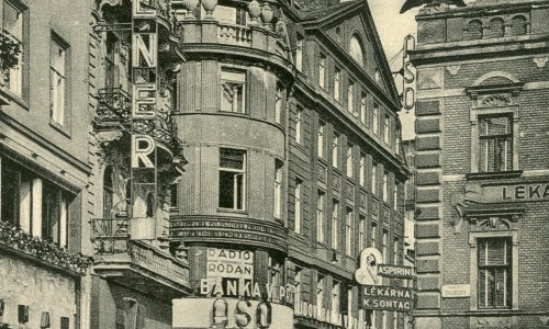 B021 Erste österreichische Unfall-Versicherungsgesellschaft